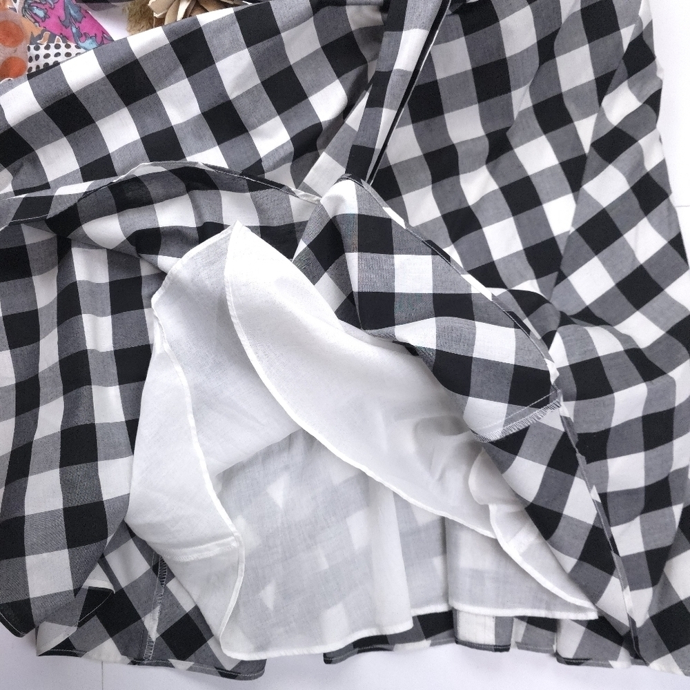 Calvin Klein Black and White Checkered Dress. Sz 6 - Picture 8 of 12